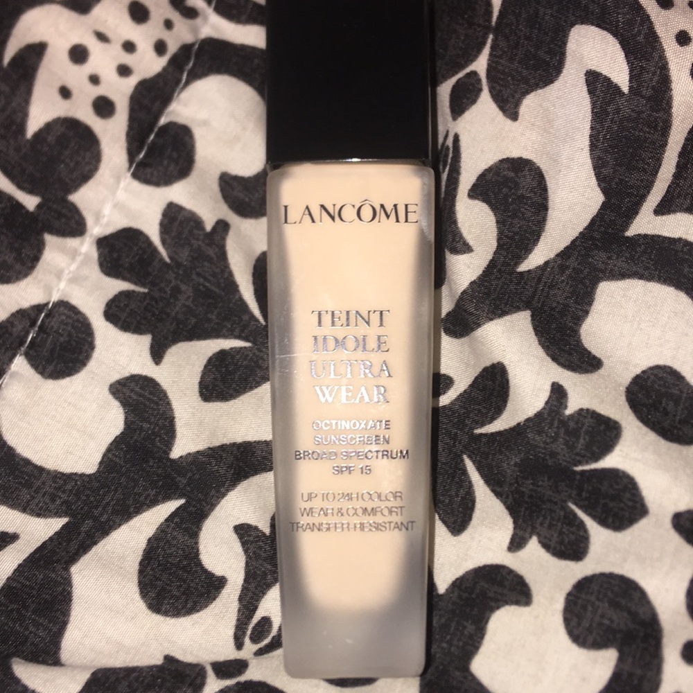 Lancôme Tiente Idole Ultra Wear shade 130 Ivo N